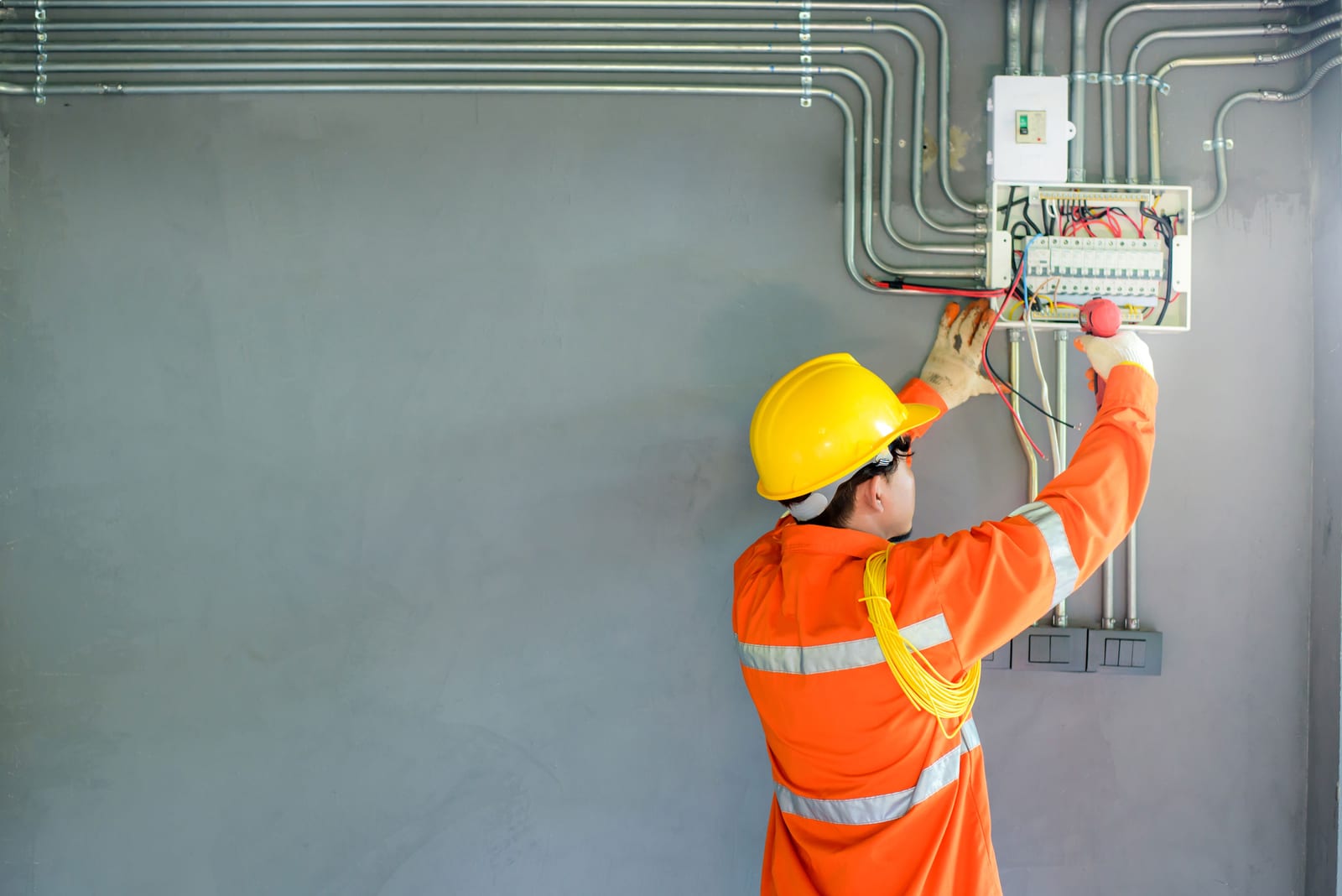 How to effectively estimate labour costs